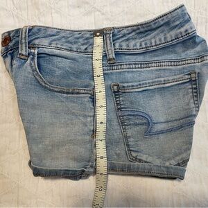 American Eagle Outfitters High Rise Blue Jeans